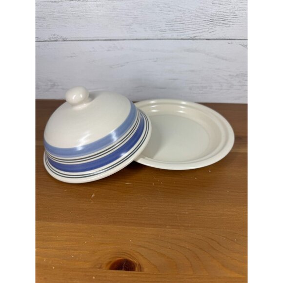 Pfaltzgraff Rio Round Cover Butter Dish Made in Mexico Blue White 7.5" Stoneware - Picture 3 of 4